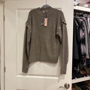 New Men's VHNY Sweater